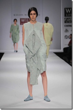 WIFW SS 2011 collection bby Kallol Datta 1955 11
