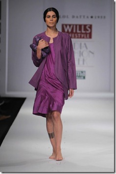 WIFW SS 2011 collection bby Kallol Datta 1955 14
