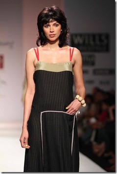 WIFW SS 2011collection by Wendell Rodrick 7