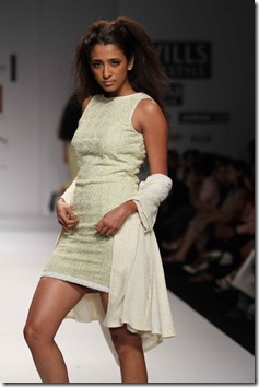 WIFW SS 2011 collection by Chandrani Singh Fllora 