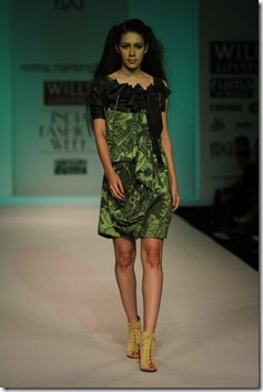 WIFW SS 2011 colection by Roma Narsinghani (7)