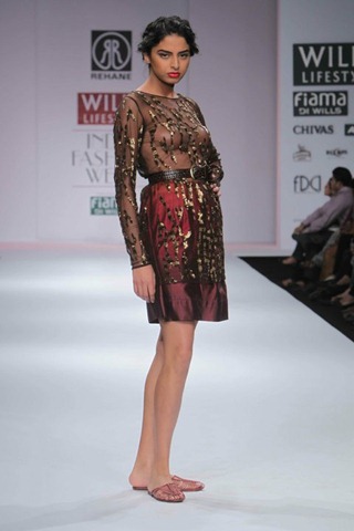[WIFW SS 2011 - collection by Rehane (5)[5].jpg]