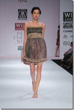 WIFW SS 2011 - collection by Rehane (9)