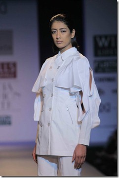 WIFW SS 2011 collection  Rishta by Arjun (13)