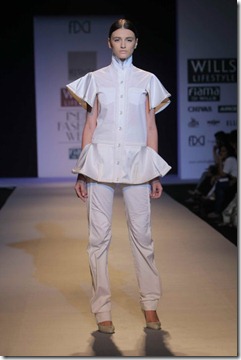 WIFW SS 2011 collection  Rishta by Arjun (20)