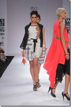WIFW SS 2011  Ashii by Ashima Singh (8)