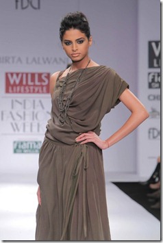 WIFW SS 2011 bu Nimirta Lalwani - (3)