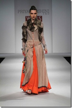 WIFW SS 2011 commection by Priyadarshini Rao  (7)