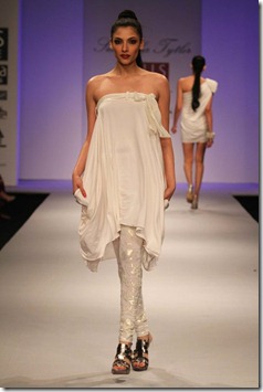 WIFW SS 2011 collection by  Siddartha Tytler (11)