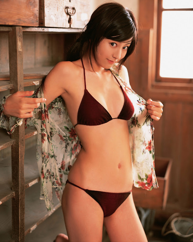 Yumi Sugimoto yumi_sugimoto_043.jpg