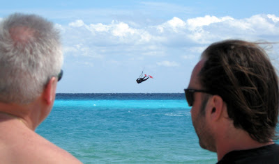 , Just about friends and Kiteboarding!, Playa Del Carmen Kiteboarding