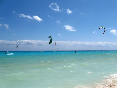 , Just about friends and Kiteboarding!, Playa Del Carmen Kiteboarding