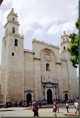 180px-Merida-cathedral