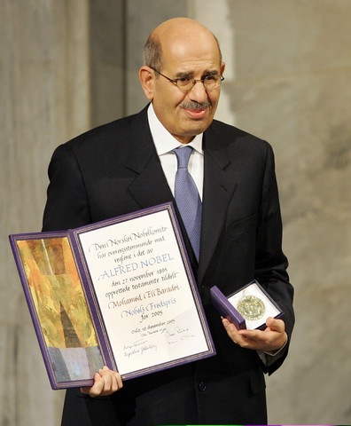 [ElBaradei Nobel[4].jpg]