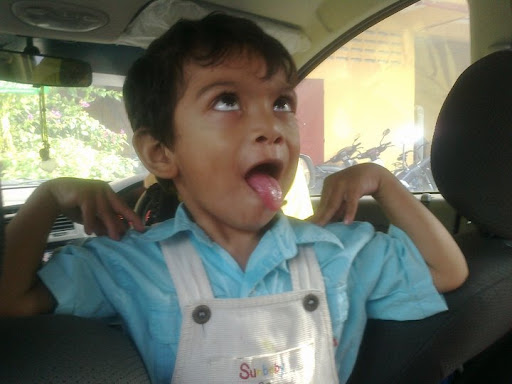 Malaysia Very Own Body Posing Photo Trends