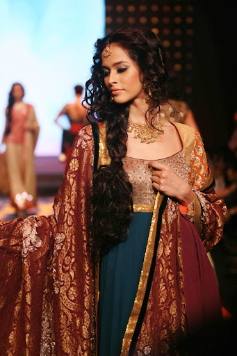 CLICK THE ABOVE ARROW TO  ZOOM THE IMAGE