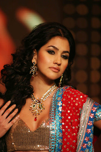 CLICK THE ABOVE ARROW TO  ZOOM THE IMAGE