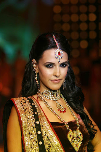 CLICK THE ABOVE ARROW TO  ZOOM THE IMAGE