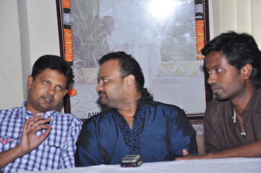 CLICK THE ABOVE ARROW TO  ZOOM THE IMAGE