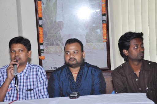 CLICK THE ABOVE ARROW TO  ZOOM THE IMAGE