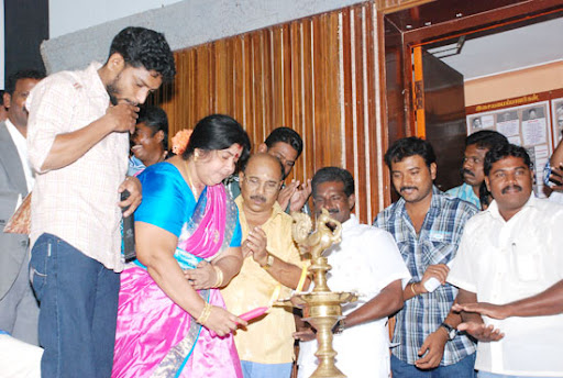 CLICK THE ABOVE ARROW TO  ZOOM THE IMAGE