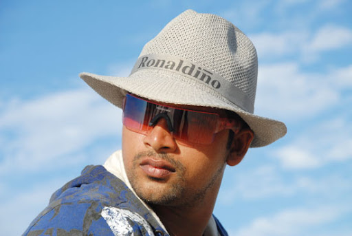 CLICK THE ABOVE ARROW TO  ZOOM THE IMAGE