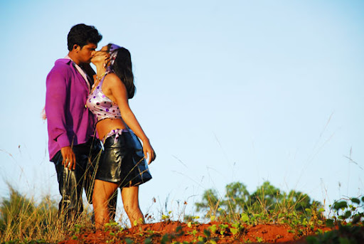 CLICK THE ABOVE ARROW TO  ZOOM THE IMAGE