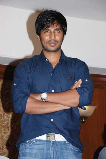 CLICK THE ABOVE ARROW TO  ZOOM THE IMAGE