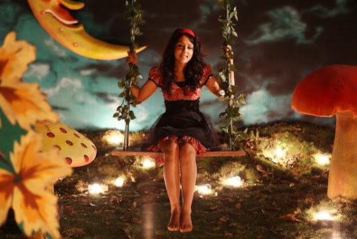 CLICK THE ABOVE ARROW TO  ZOOM THE IMAGE