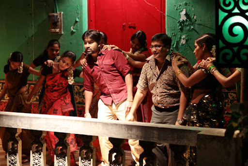 CLICK THE ABOVE ARROW TO  ZOOM THE IMAGE