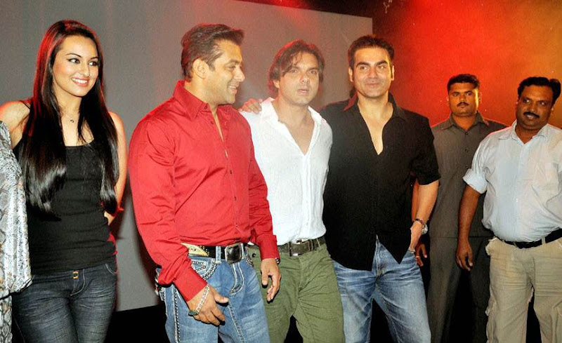 CLICK THE ABOVE ARROW TO  ZOOM THE IMAGE