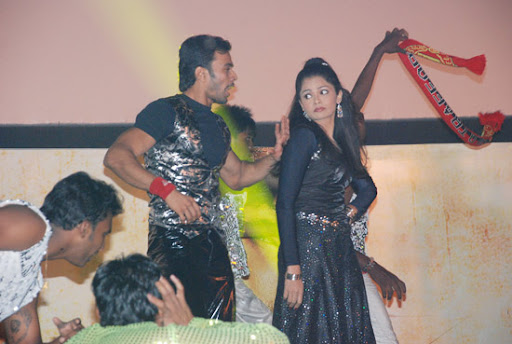 CLICK THE ABOVE ARROW TO  ZOOM THE IMAGE