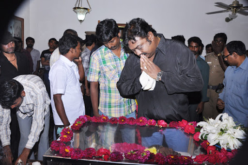 CLICK THE ABOVE ARROW TO  ZOOM THE IMAGE