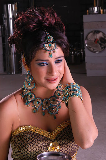 CLICK THE ABOVE ARROW TO  ZOOM THE IMAGE