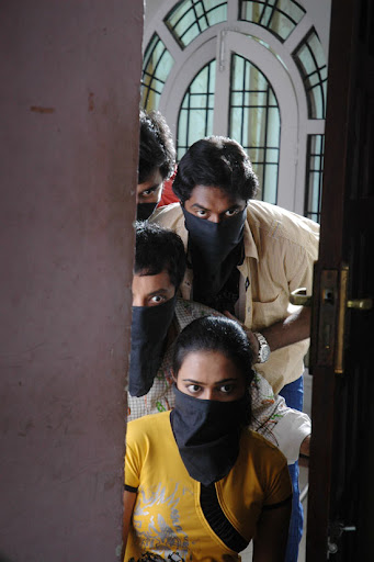 CLICK THE ABOVE ARROW TO  ZOOM THE IMAGE