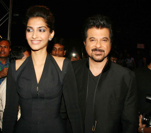 CLICK THE ABOVE ARROW TO  ZOOM THE IMAGE