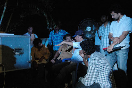 CLICK THE ABOVE ARROW TO  ZOOM THE IMAGE