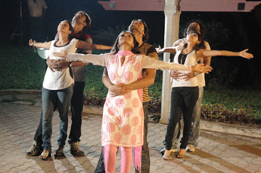 CLICK THE ABOVE ARROW TO  ZOOM THE IMAGE