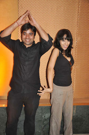 CLICK THE ABOVE ARROW TO  ZOOM THE IMAGE