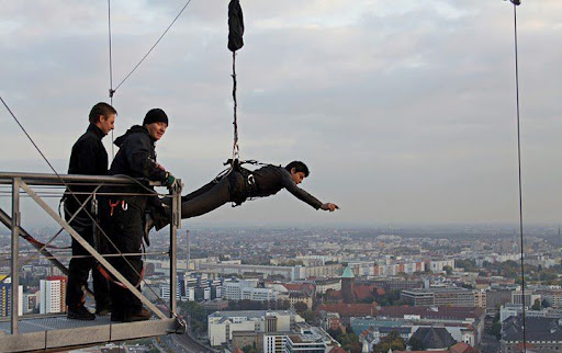 CLICK THE ABOVE ARROW TO  ZOOM THE IMAGE