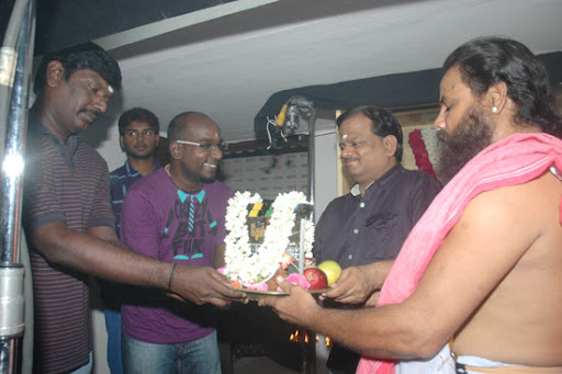 CLICK THE ABOVE ARROW TO  ZOOM THE IMAGE