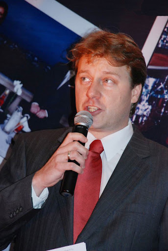 CLICK THE ABOVE ARROW TO  ZOOM THE IMAGE