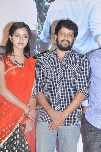 CLICK THE ABOVE ARROW TO  ZOOM THE IMAGE