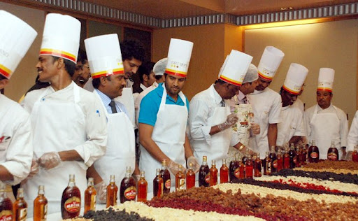 CLICK THE ABOVE ARROW TO  ZOOM THE IMAGE