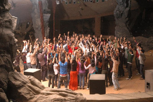 CLICK THE ABOVE ARROW TO  ZOOM THE IMAGE