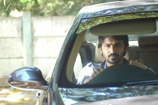 CLICK THE ABOVE ARROW TO  ZOOM THE IMAGE