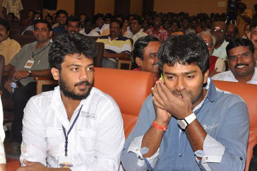 CLICK THE ABOVE ARROW TO  ZOOM THE IMAGE