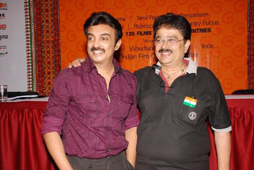 CLICK THE ABOVE ARROW TO  ZOOM THE IMAGE