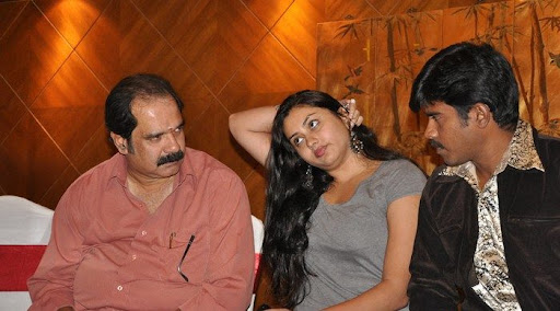 CLICK THE ABOVE ARROW TO  ZOOM THE IMAGE