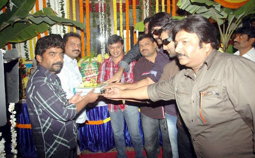 CLICK THE ABOVE ARROW TO  ZOOM THE IMAGE